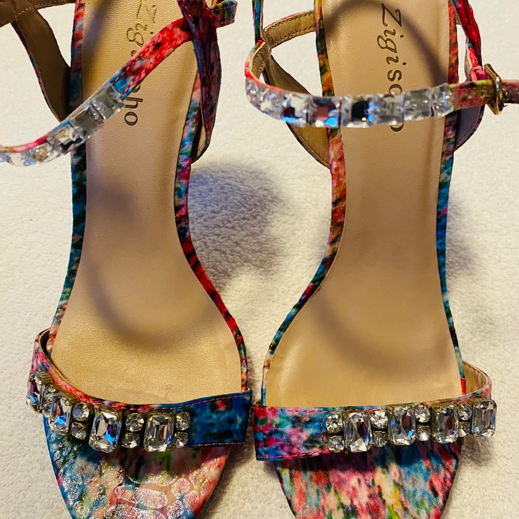 Brand New Glamorous Sparkly Heels By Zigi Soho Box 45 Brand New Glamorous Sparkly Heels By Zigi Soho Box 45